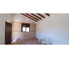 APERO con 1500 m2 de parcela