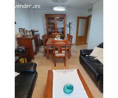 SE ALQUILA PISO MUY LUMINOSO EN RONDA SUR