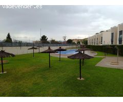 SE ALQUILA PISO CON PISCINA EN CABEZO DE TORRES