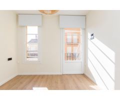 Moderno Piso en el Corazón del Casco Histórico de Zaragoza