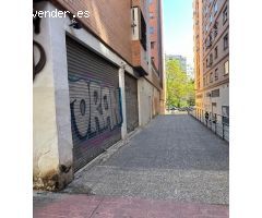 Alquiler de local con salida de humos en zona céntrica y tranquila – Calle Monasterio de Rueda