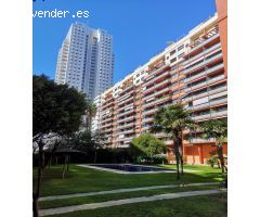 Piso con balcón y dos habitaciones en Avenida Francia