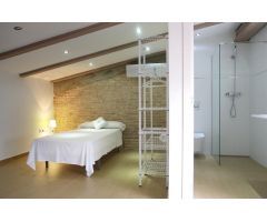 Alquiler de una casa en Cabanyal de 4 habitaciones y 2 baños perfecto para familia grande o grupos