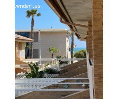 Villa de lujo en primera línea de playa en La Patacona