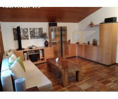 Alquiler de un chalet de 550m2 en Godella, Valencia