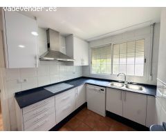 ¡Se alquila precioso chalet pareado en Más Camarena!