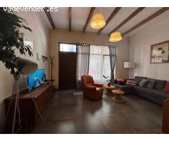 Acogedor piso con reforma de diseño de 2 habitaciónes y 2 baños en Mont Olivet