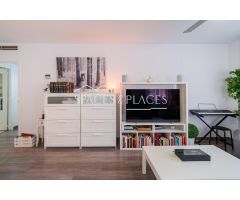 Se vende piso en residencial con piscina en avenida del Maestro Rodrigo