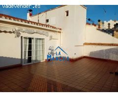 INMOBILIARIA LA MANCHA VENDE ÁTICO EN UNA DE LAS ZONAS MAS EXCLUSIVAS DE LA CIUDAD