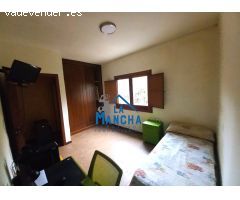 INMOBILIARIA LA MANCHA VENDE CHALET INDEPENDIENTE EN TERRENO URBANO URBANIZACIÓN AGUACAMPADA