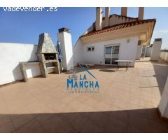 REF: Y111. INMOBILIARIA LA MANCHA VENDE BONITO ÁTICO - DÚPLEX EN BARRIO SAN PEDRO.