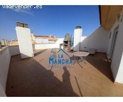 REF: Y111. INMOBILIARIA LA MANCHA VENDE BONITO ÁTICO - DÚPLEX EN BARRIO SAN PEDRO.