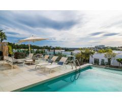 GRAN VILLA DE LUJO EN ORIHUELA COSTA, 4 HAB 2 BAÑOS