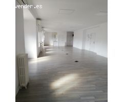 METRO RIOS ROSAS, OFICINA muy luminosa,130m2 diáfana, calefacción central incluida en el precio.