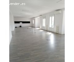 METRO RIOS ROSAS, OFICINA muy luminosa,130m2 diáfana, calefacción central incluida en el precio.