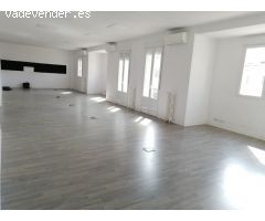METRO RIOS ROSAS, OFICINA muy luminosa,130m2 diáfana, calefacción central incluida en el precio.