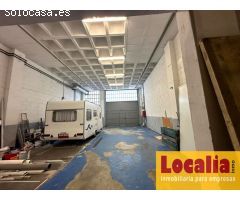 Estupenda nave industrial en alquiler en Bezana