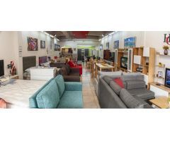 Alquiler de extensa nave comercial en Santander