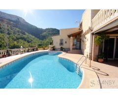Casa-Chalet en Venta en Alicante Alicante