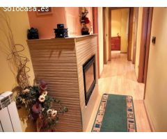 Chalet Adosado en León - Tu Cálido Refugio en la Zona de Mariano Andrés.