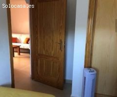 Planta baja en Arenales del Sol con 135 metros de patio