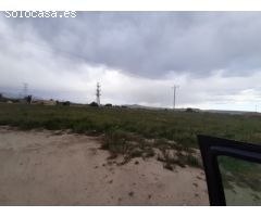 Parcela de terreno en el campet