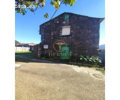 Casa en venta en Tui, tu decides!!  si  hogar o negocio turistico.