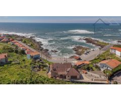 UN TESORO AL LADO DEL MAR