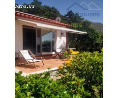CHALET EN PLANTA BAJA CON VISTAS AL MAR - UNA JOYA FRENTE A LA COSTA en O Rosal