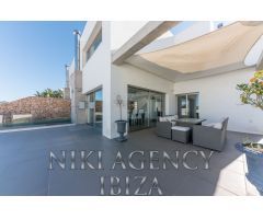Casa-Chalet en Venta en Santa Eularia Des Riu Baleares