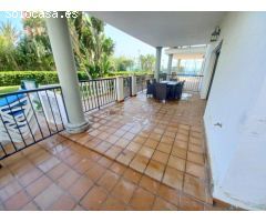 VIVIENDA EN PLANTA BAJA DE 2 HABITACIONES CON GARAJE, ¡NO SE LA PIERDA!