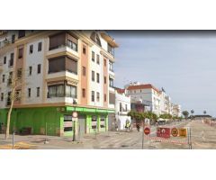 LOCAL COMERCIAL EN VENTA EN CENTRO DE ESTEPONA. 