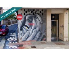 LOCAL COMERCIAL en VENTA cerca del Barrio Húmedo.