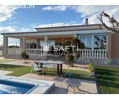 Chalet en finca rústica