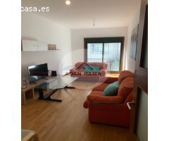 Venta de piso en Pontevedra, de 106m2 con 3 dormitorios y 2 baños con plaza de garaje