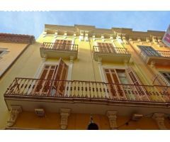 CASA MODERNISTA EN LA ZONA PEATONAL DE SANT FELIU DE GUÍXOLS