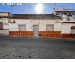 Casa céntrica en Villanueva del Río y Minas