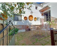 Casa de pueblo en Venta en Benadalid Málaga 