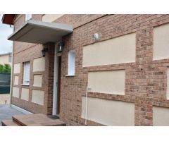 CHALET PAREADO EN VENTA URBANIZACIÓN CASASOLA