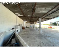 Casa de campo con espacio para caballos o almacén en Benimodo
