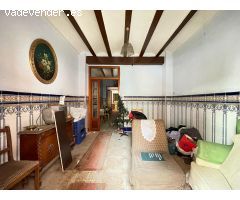 ¡Gran oportunidad! Casa con mucho potencial por solo 55.000?€