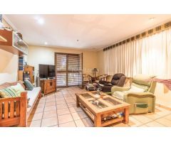 Chalet en Urb. AUSIAS MARCH en Carlet