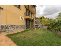 ¿Buscas un hogar lleno de encanto y luminosidad? ¡Esta es tu oportunidad! Venta casa calle Panera