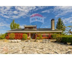 Espectacular chalet con piscina y un gran jardín en Villanubla