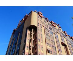 Dúplex con potencial en la avenida de Irún - ¡Crea tu hogar ideal adaptando cada espacio!