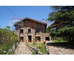 GRAN OPORTUNIDAD CASA CON TERRENO