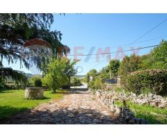 GRAN OPORTUNIDAD CASA CON TERRENO