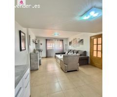 Una casa para vivirla. Dúplex de ensueño en Santo Ángel, con espacio, luz y carácter propio