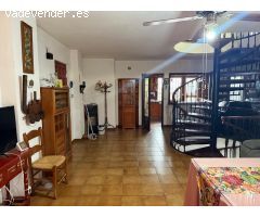GRAN CASA REFORMADA EN DOÑA MENCÍA