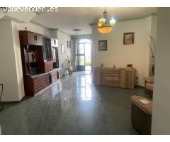 CASA CON GRAN PATIO
